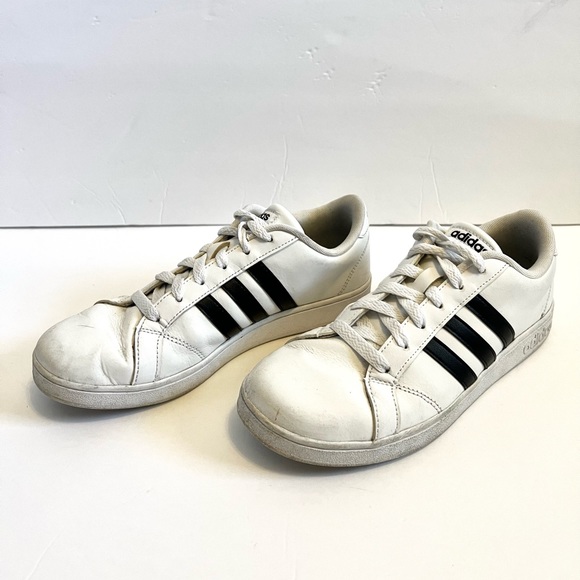 Adidas Grand Court Sneakers, Size 7 - Picture 2 of 7